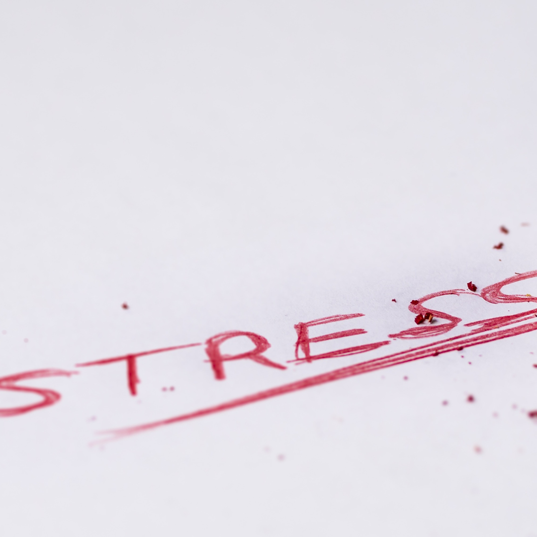 Przewlekły stres - poznaj objawy, testy, leczenie i skutki długotrwałego narażenia na stres Przewlekły stres - poznaj objawy, testy, leczenie i skutki długotrwałego narażenia na stres