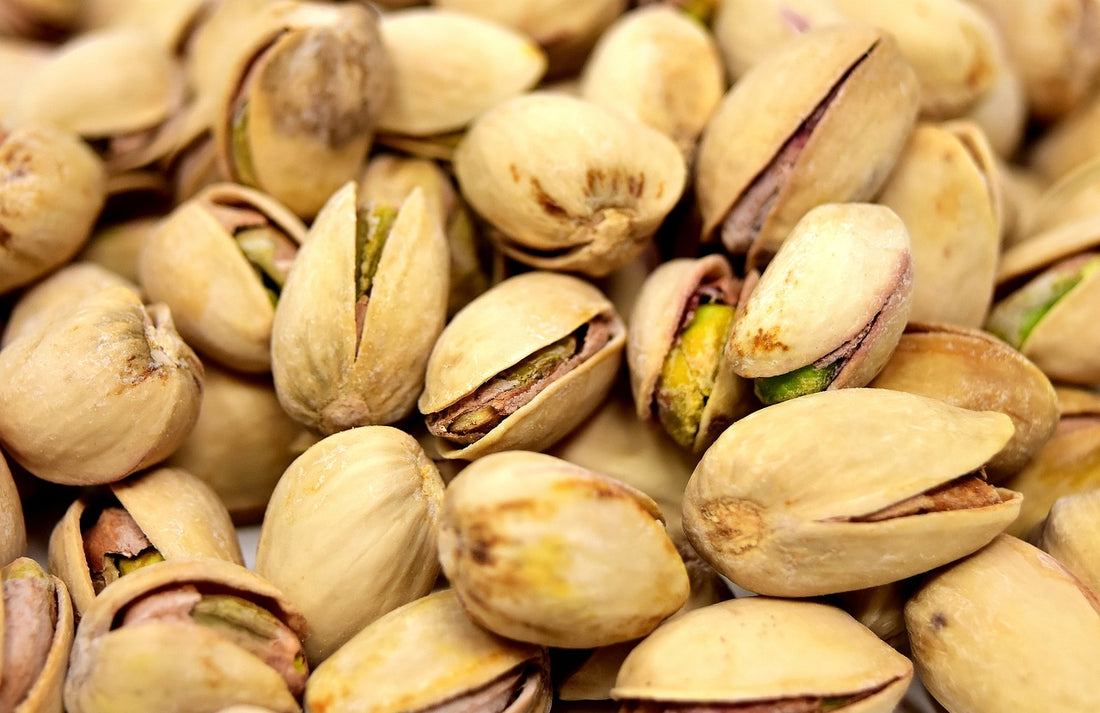 Orzechy pistacjowe - czy są zdrowe? Wartości odżywcze i zastosowanie pistacji Orzechy pistacjowe - czy są zdrowe? Wartości odżywcze i zastosowanie pistacji