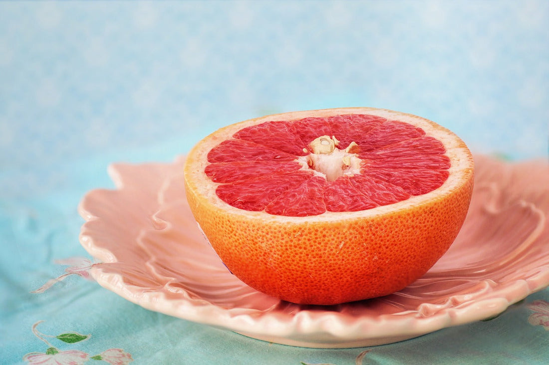 Grapefruit – wann sollte man sie essen und wann sollte man vorsichtig sein? Gesundheitseigenschaften und Kontraindikationen